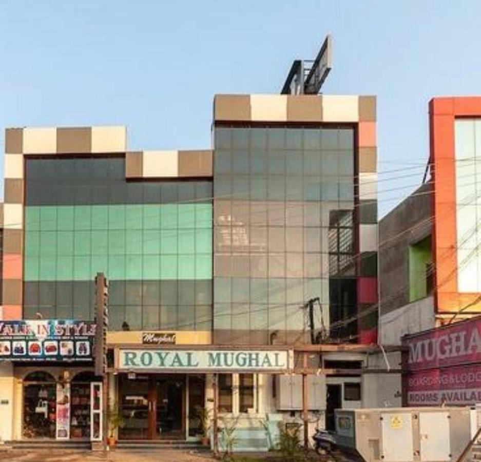 Hotel Royal Mughal Ambur Exterior foto